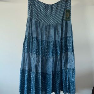 Size M NWT Ralph Lauren Skirt